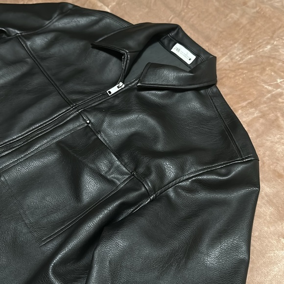 Zara Men’s Washed Faux Leather Shirt Jacket - Picture 9 of 11